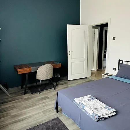 Black Sea Center 1 *