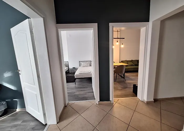 Black Sea Center 1 * Варна