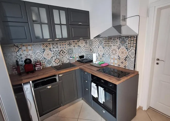 Апартамент Black Sea Center 1